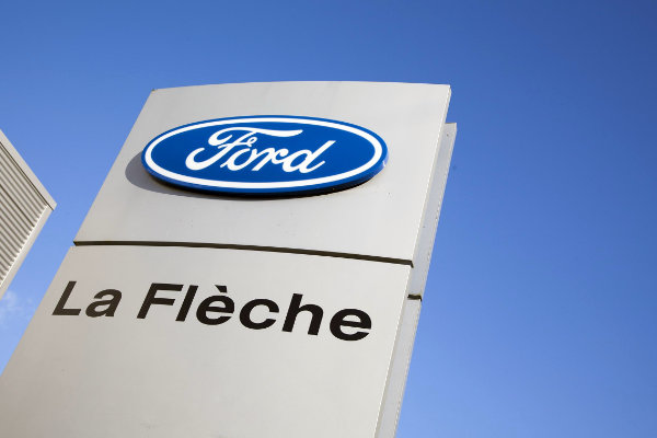 La Flèche - Garage Ford