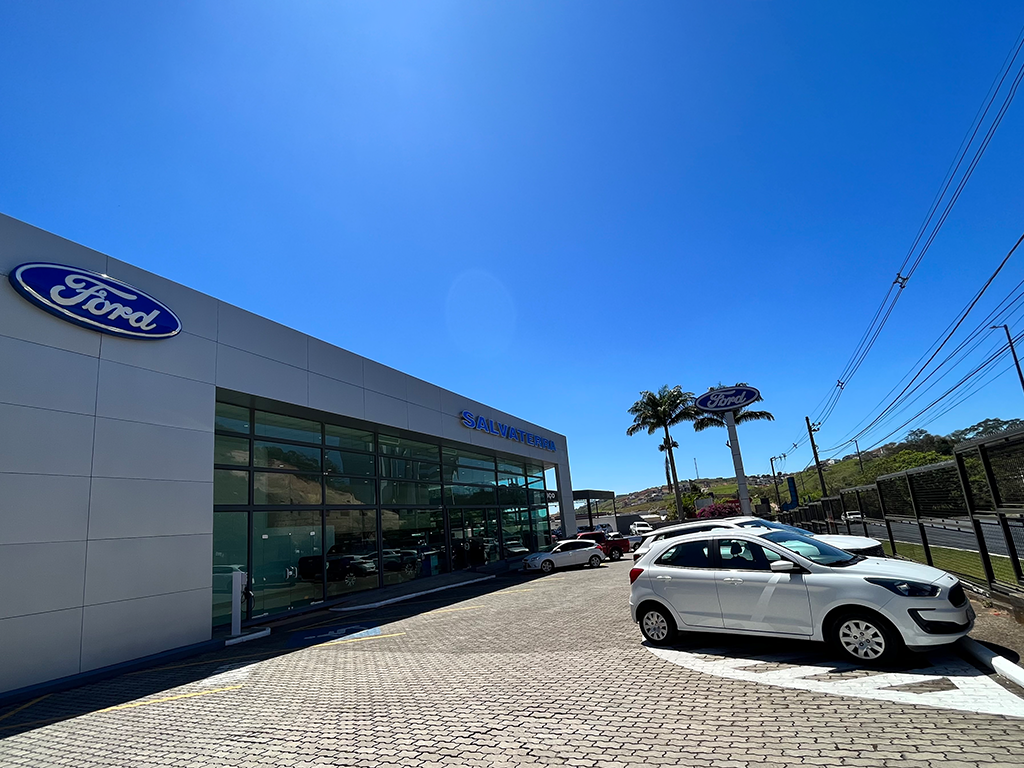 Fachada Ford Salvaterra
