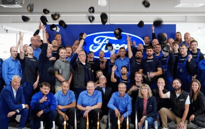 billede af ford medarbejdere fra ford svendborg