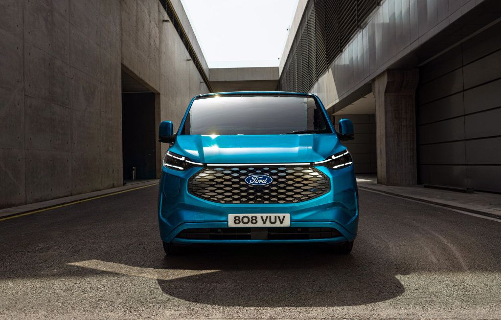 Ford E-Transit Custom vue de face