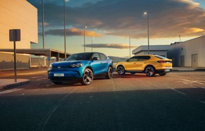 De nieuwe 100% elektrische Ford Capri is onderweg naar klanten