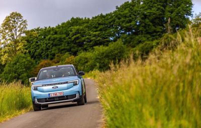 Deux Ford au départ du E-Rallye Monte-Carlo