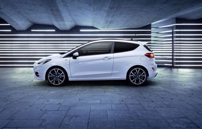 FORD FIESTA JETZT AUCH MIT 48 VOLT-TECHNOLOGIE FÜR NOCH BESSERE TREIBSTOFFEFFIZIENZ UND HÖHERES DREHMOMENT