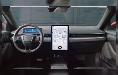 **Avec la nouvelle génération de son système multimédia SYNC**, votre Ford peut apprendre et anticiper vos besoins à bord