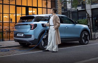 Kør elektrisk i en spritny Ford fra kun 3.495 kr./mdr.*