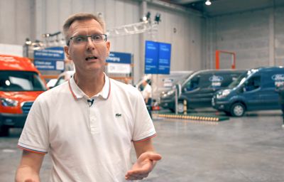 Video: Fords danske chef for varebiler forklarer Ford Pro