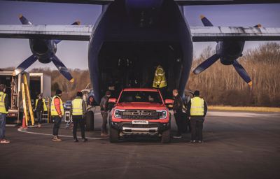 Kom med bag kameraet på Fords stuntfilm med Ranger Raptor