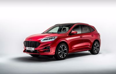 FORD KUGA PHEV ON TÄÄLLÄ