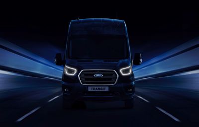 Fordin uuden sukupolven Transit-hyötyajoneuvot Hannoverin hyötyajoneuvonäyttelyssä: sähköautoteknologiaa ja liitettävyysominaisuuksia