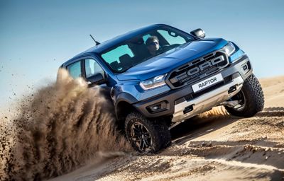 Fordin WRC-kuskit valloittavat metsätien Ranger Raptorilla