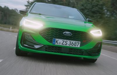 Ford Focus ST -malliin uusi Track Pack