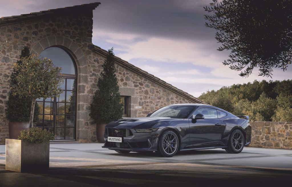 Uusi Ford Mustang; amerikkalainen ikoni syntyi uudestaan