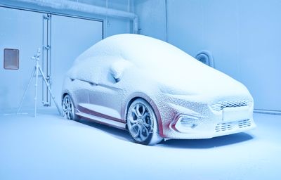 Innovation : Ford fait désormais la pluie et le beau temps dans son usine météo