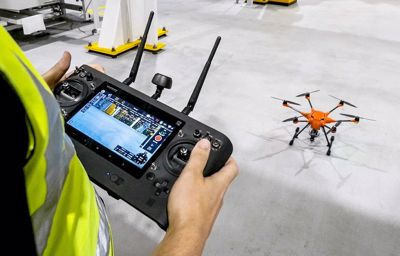 Des drones pour sécuriser l'inspection des usines Ford !