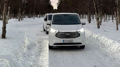 Les véhicules électriques Ford Pro sont plus performants dans le froid grâce à une innovante technologie de pompe à chaleur.