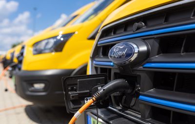 Ford E-Transit elektromos DHL flotta Budapesten