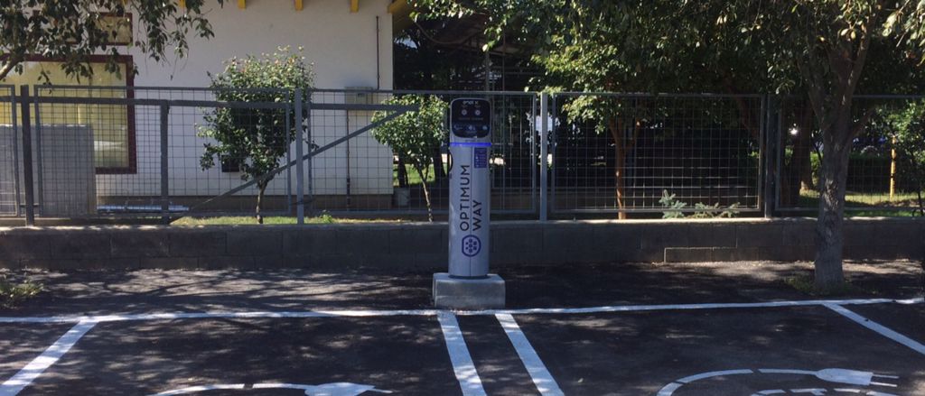 Elektromos autó töltőállomás