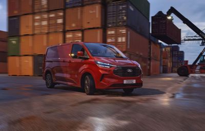 FORD PRO REVOLUTIONISES ONE-TONNE VAN PRODUCTIVITY WITH THE ALL-NEW TRANSIT CUSTOM