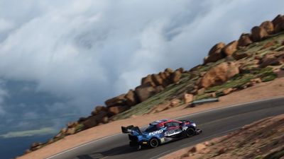 F-150 LIGHTNING SUPERTRUCK CLAIMS KING OF THE MOUNTAIN AT PIKES PEAK