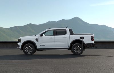 FORD EXPANDS GLOBAL TRUCK FAMILY WITH FIRST EVER RANGER PLUG-IN HYBRID