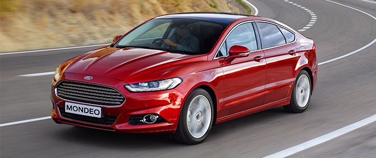 Red Ford Mondeo