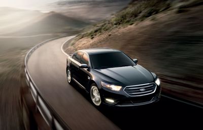 Ford Taurus – Big on Power and Comfort