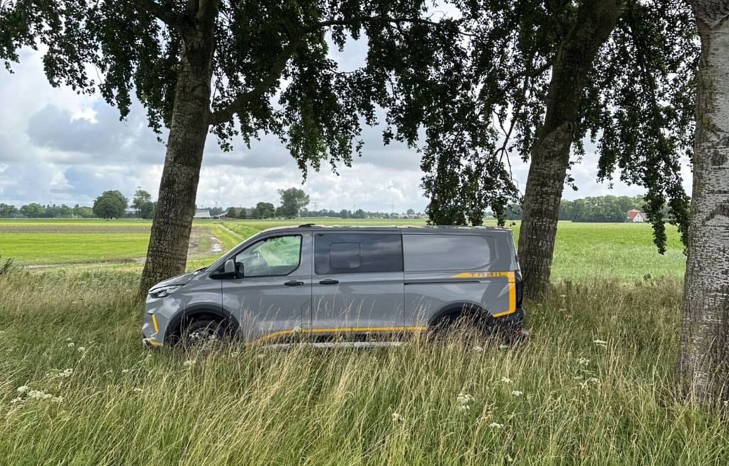 E-Transit Custom 4-wielaandrijving (AWD)