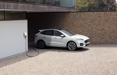Kuga Plug-In Hybrid rijders leggen bijna helft gereden afstand puur elektrisch af