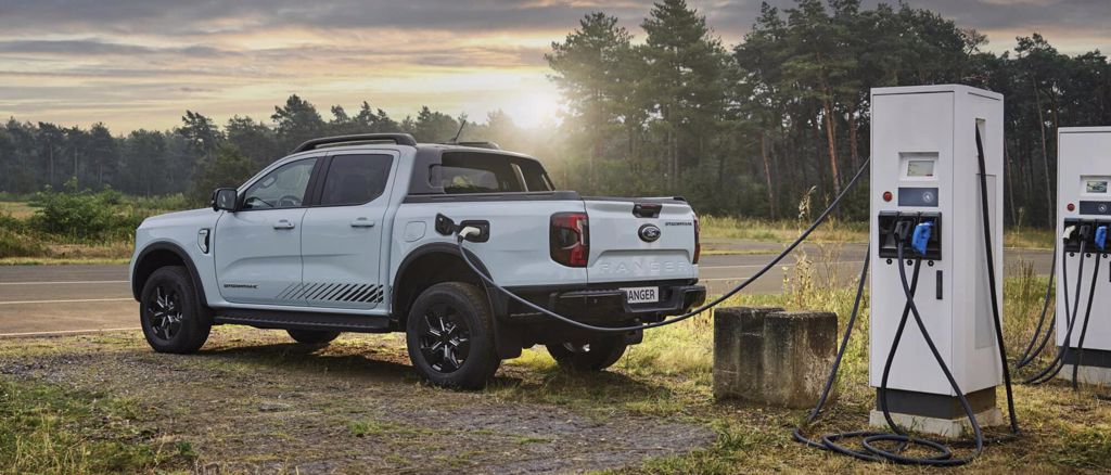 Ford Ranger PHEV - laadkabels EV accessoires