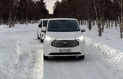 Unik varmepumpeteknologi forbedrer rekkevidden i kulden for Ford Pro sine elektriske kjøretøy