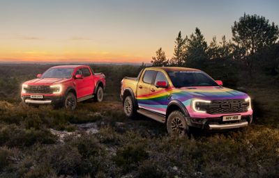 Ford med premiere på helelektrisk SuperVan og Very Gay Raptor på Goodwood