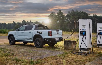 Flere Ford-nyheter på nyttekjøretøy­messe: Nye Ranger ladbar hybrid med internasjonal debut