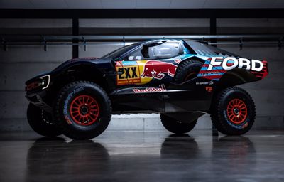 Lanserer nye Ford Raptor T1+: Klar for offroad-racing og Rally Dakar