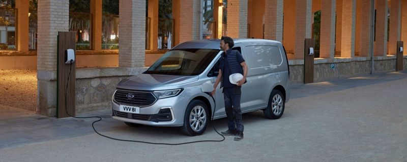 Nye Ford Transit Connect ladbar hybrid