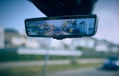 Fords ”smarta speglar” ska hjälpa skåpbilsförare