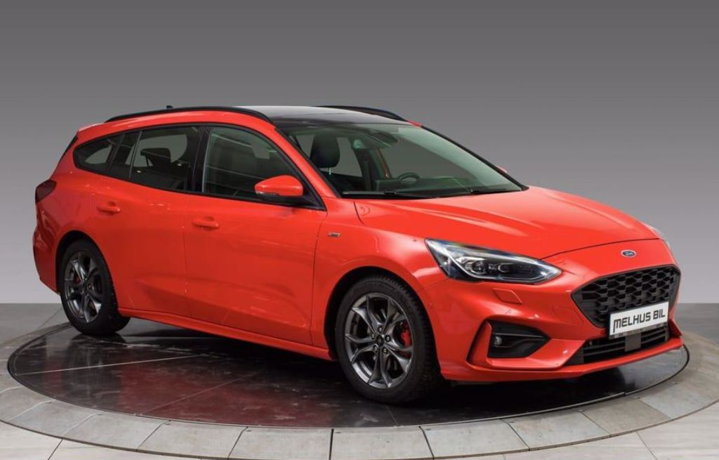 Brukt rød Ford Focus